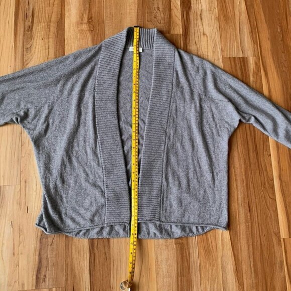 Chico's Women's Sweater Open Cardigan Size Small Gray Metallic Knit - Picture 5 of 7